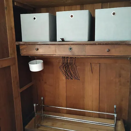 A Deux Pas De La Nice